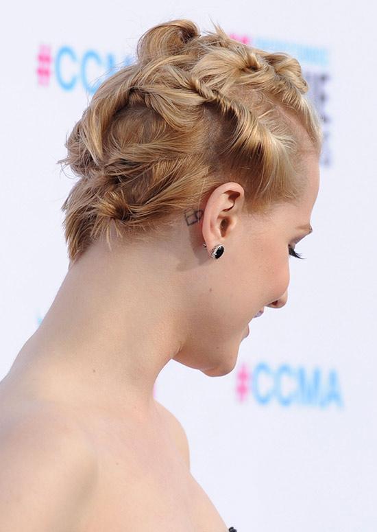 Unique-Twisted-Hairdo