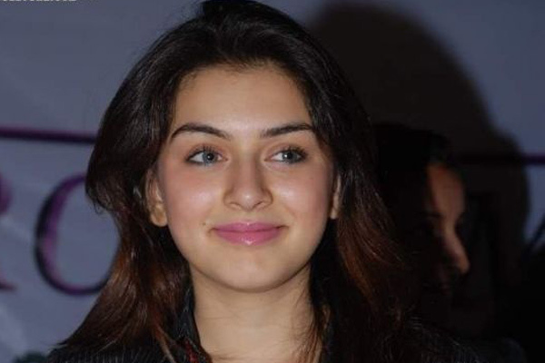 Hansika Motwani without makeup as her down to earth look