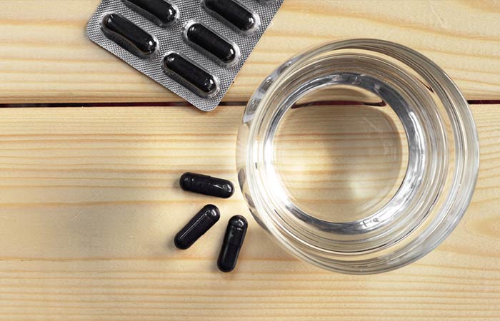 Activated charcoal to stop vomiting