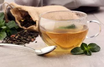Herbal teas for malaria