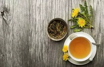 Dandelion tea to treat pneumonia