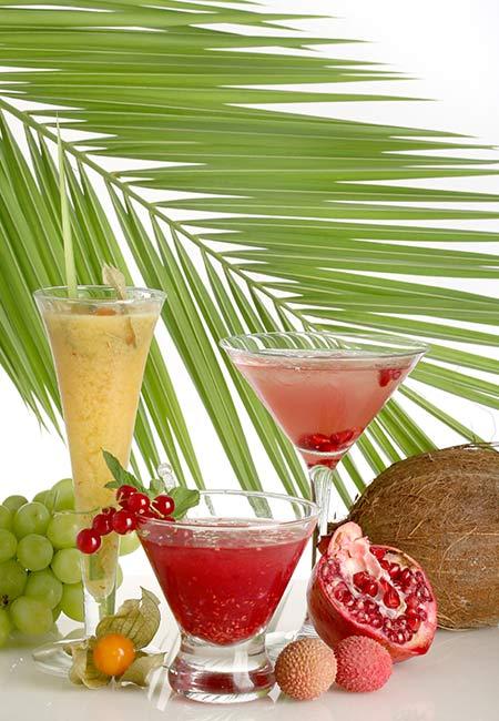 Pomegranate and litchi juice for weight loss