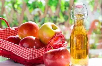 Apple cider vinegar to get rid of blood blisters