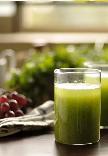 Broccoli and green grapes juice for weight loss