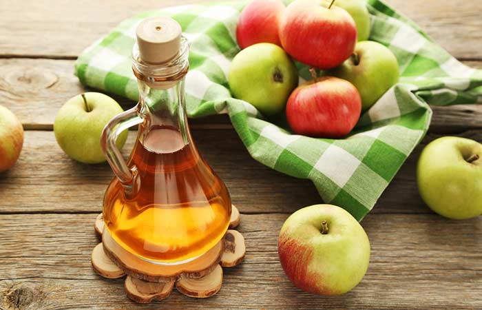 Apple cider vinegar to get rid of smelly scalp and hair