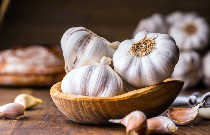 Garlic to get rid of jock itch