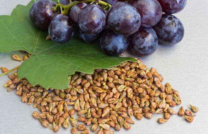 Grape seed extract to get wrinkle-free skin