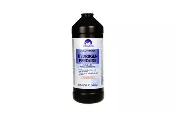 Hydrogen peroxide to get a splinter out naturally