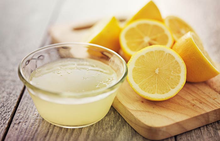 Lemon juice to get rid of smelly scalp and hair