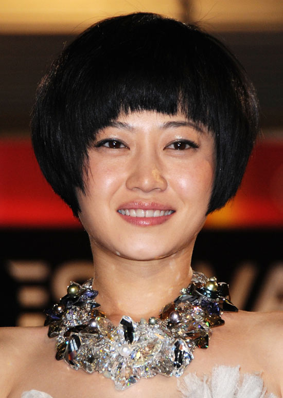 Adorable Chinese bob for trendy Asian girls