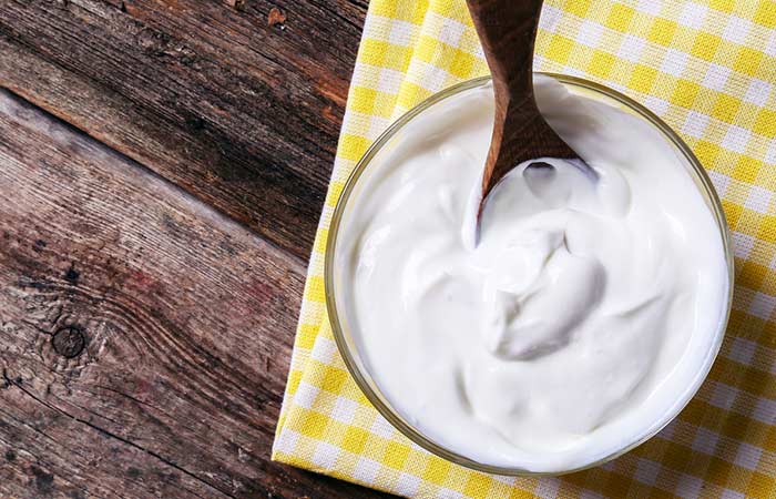Yogurt mask to get wrinkle-free skin