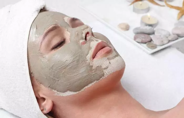 Clay mask home remedy for skin tightening