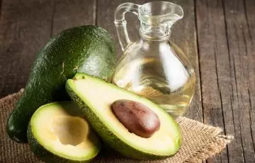 Avocado oil for skin tightening