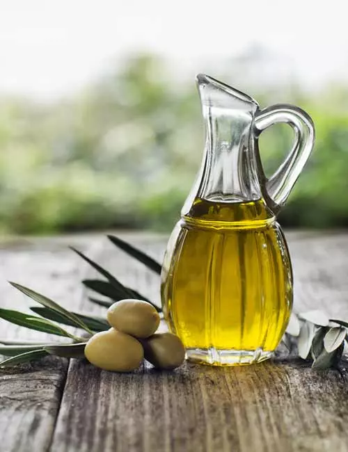 Olive oil for skin itching
