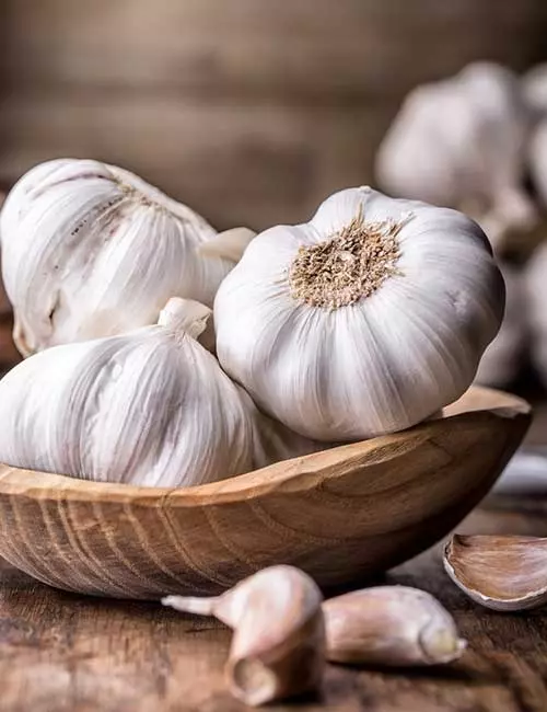 Garlic for skin itching