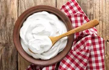 Yogurt as home remedy for tonsillitis