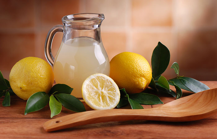 Lemon juice for reducing body odor