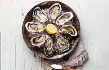 Oysters to improve eyesight naturally