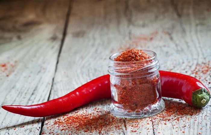 Cayenne pepper for knee joint pain