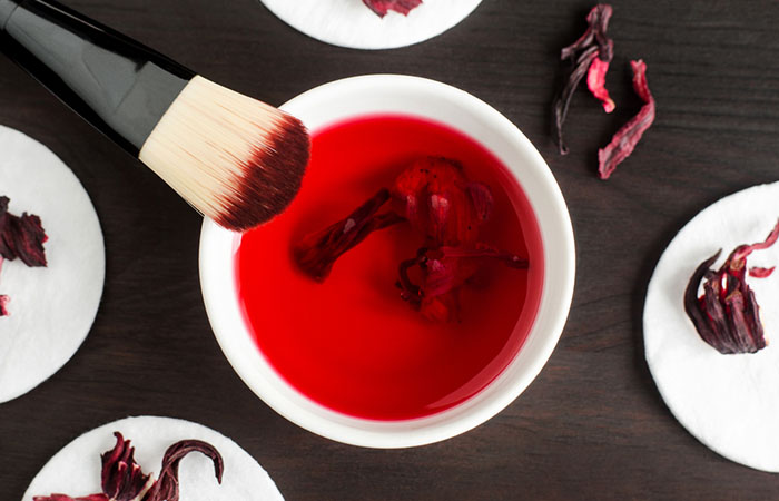 Homemade hibiscus toner for oily skin