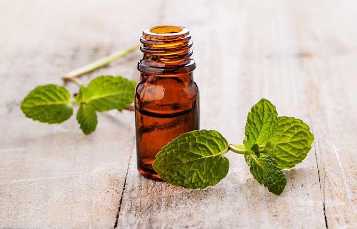Peppermint oil to get rid of motion sickness