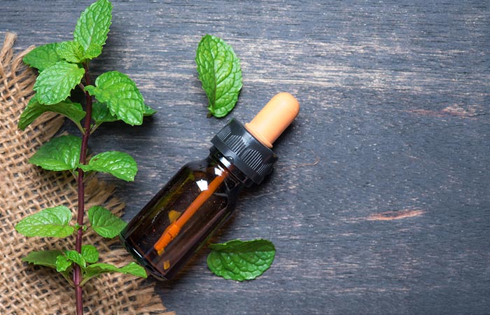 Peppermint oil can help treat skin allergies