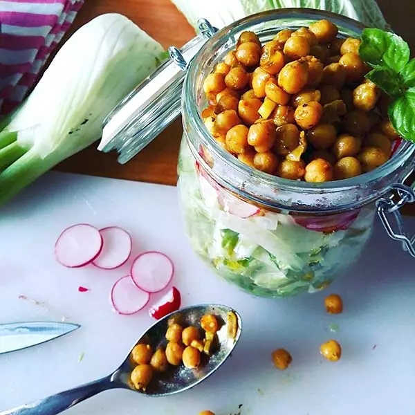 Chickpea Chinese salad