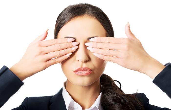 Eye Exercises To Relax And Strengthen Your Eye Muscles - The Rub Down