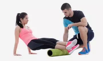 Foam roller knee strengthening exercise