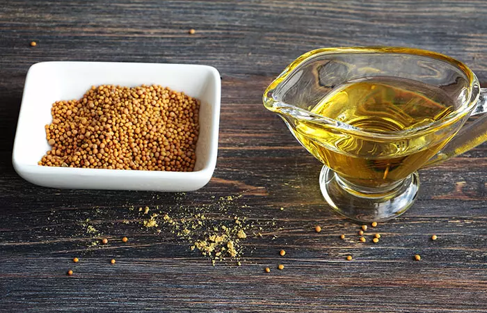 Mustard oil and salt for gingivitis
