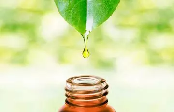 Tea tree oil to get rid of open pores