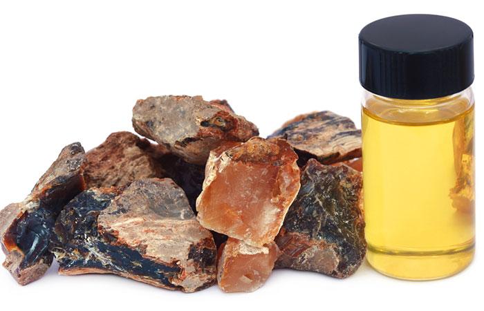 5.-Frankincense-Oil-For-Moles