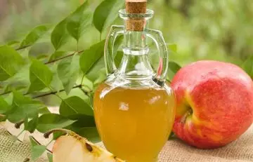 Apple cider vinegar for leg ulcers