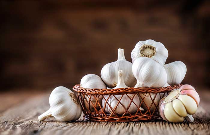 Increase your immunity with garlic