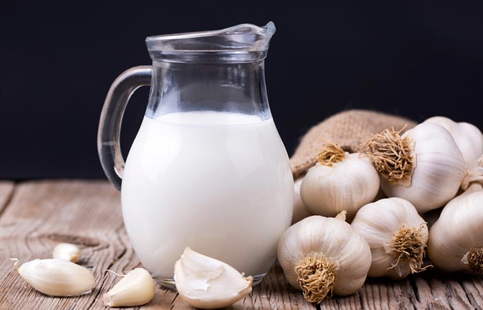 Garlic milk is a home remedy for sciatica