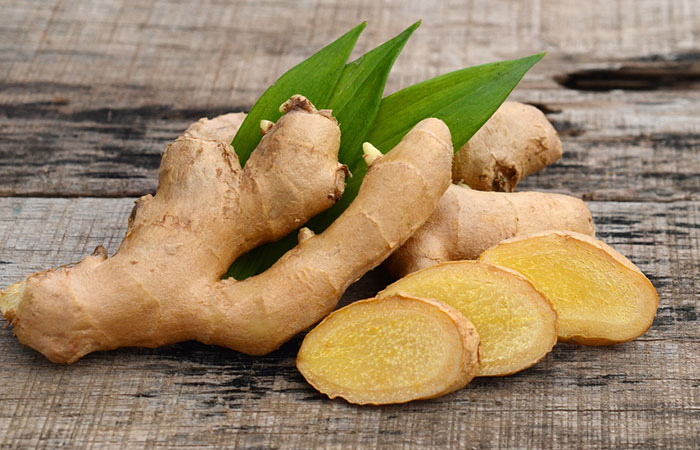 Ginger to remove skin tags