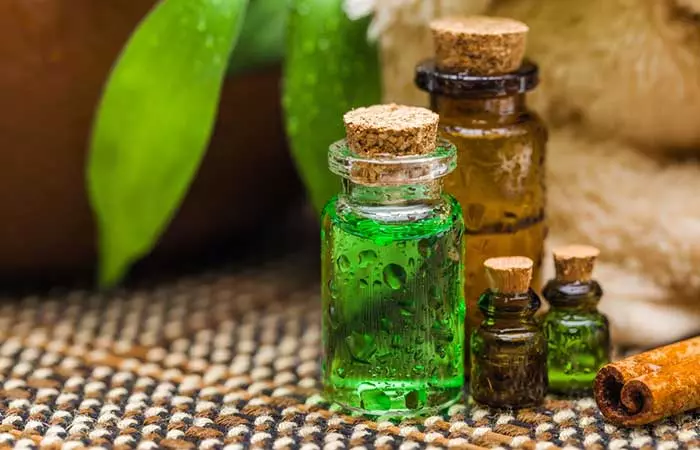 Tea tree oil for chafing rash
