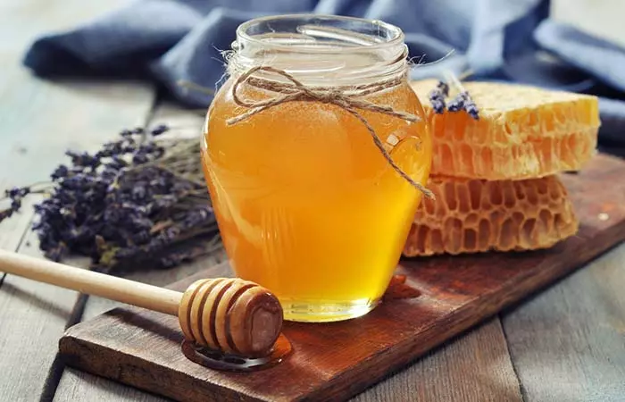 Honey to get rid of lethargy and laziness