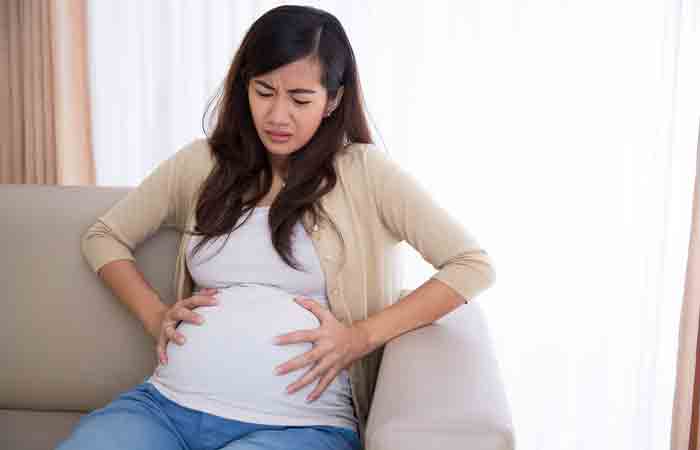 Pregnant woman experiences pain and complication