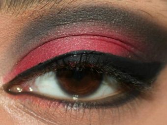 Stunning-Red-And-Black-Eye-Makeup-–-Step-By-Step-Tutorial-With-Image