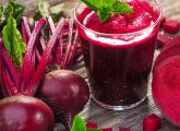 7 Side Effects Of Drinking Beetroot Juice In Excess