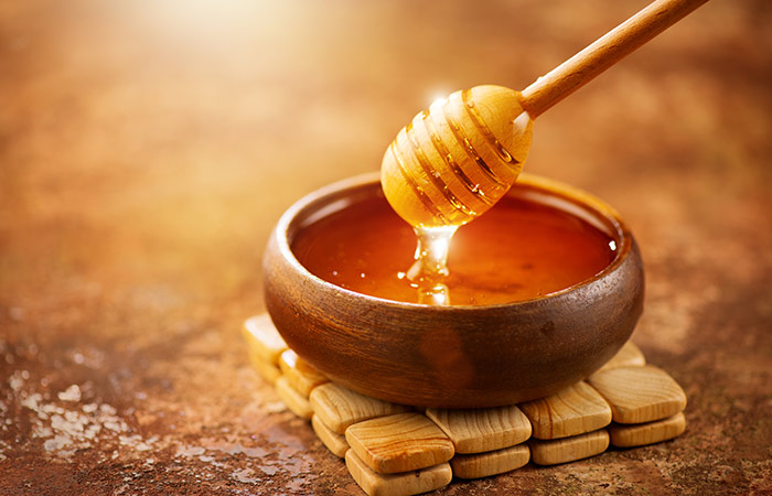 Honey to get rid of oily skin