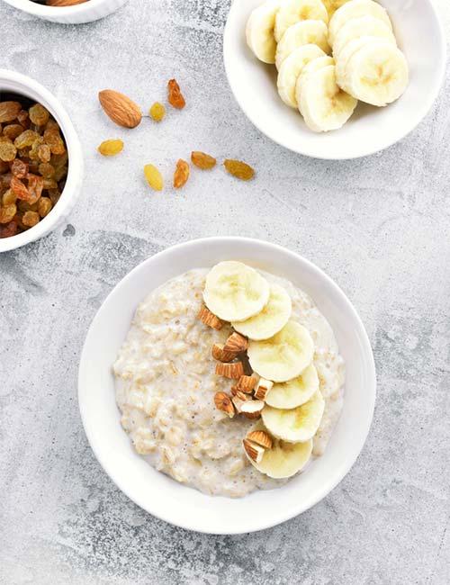 Oatmeal peanut porridge for weight gain