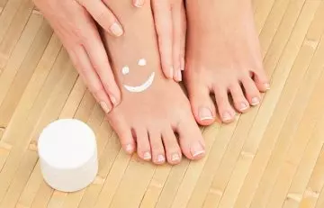 Moisturize your feet as part of a French pedicure