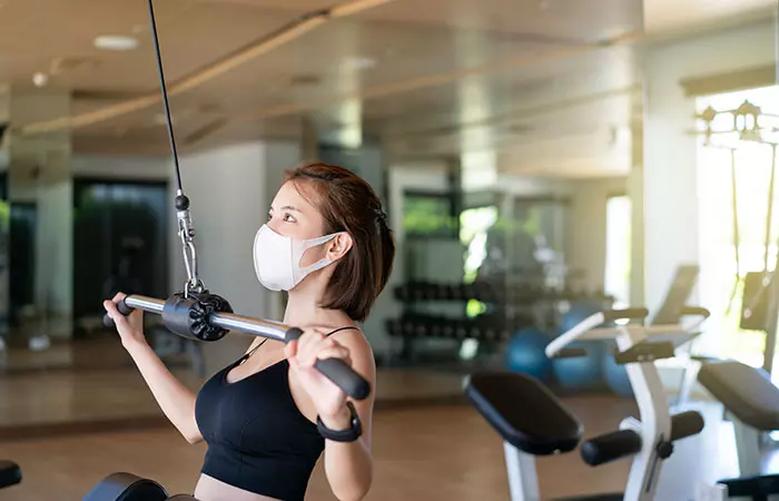 Woman doing face pull exercise