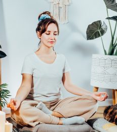 6 Amazing Benefits Of Soham Meditation For Leading A Healthy Life