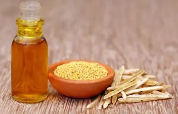 Mustard oil to treat foot lumps