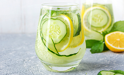 10 Easy DIY Detox Drinks For Weight Loss And Body Cleansing