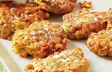 Low Calorie Lunch - Zucchini Fritters