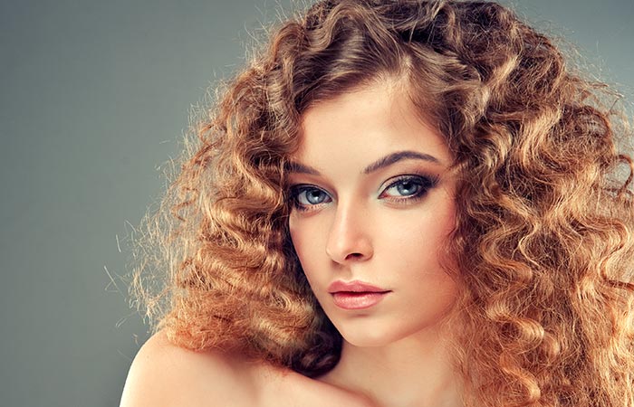 Create curls to make long hair look short